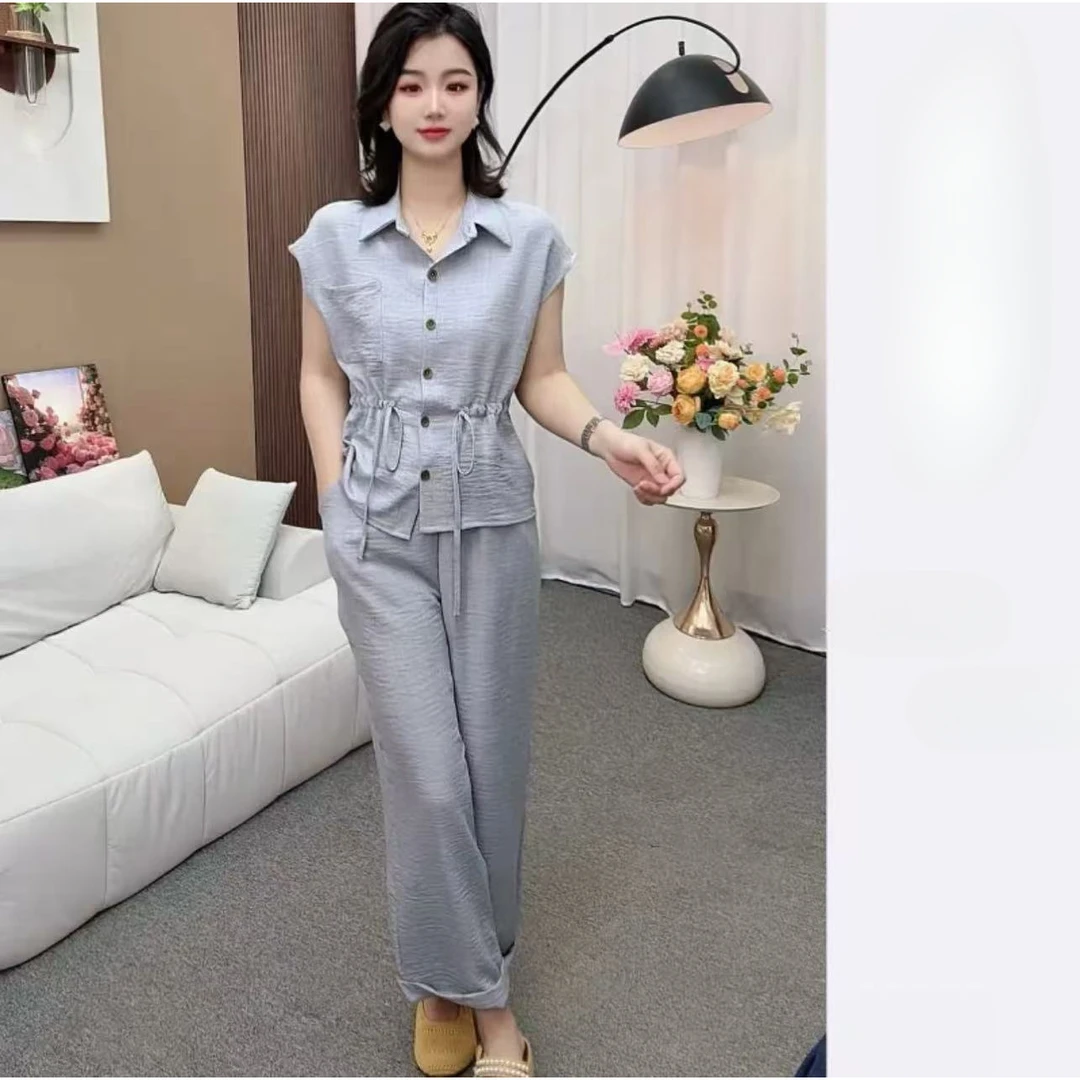 【现货】2025新款夏季宽松短袖衬衫九分裤套装时尚减龄休闲两件套女