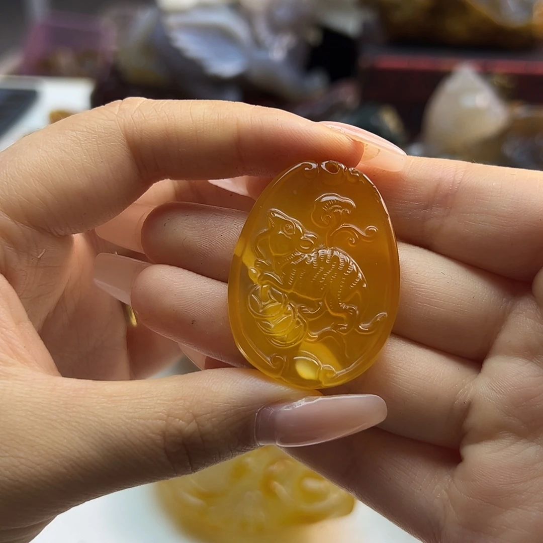 玛瑙/玉髓合金颈饰