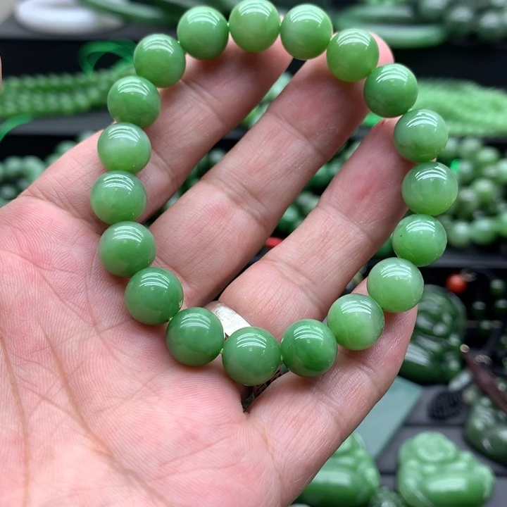 和田玉（碧玉）未镶嵌手链