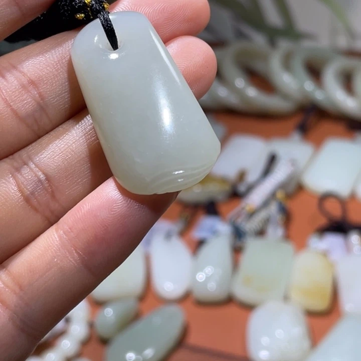 未镶嵌手链和田玉（白玉）