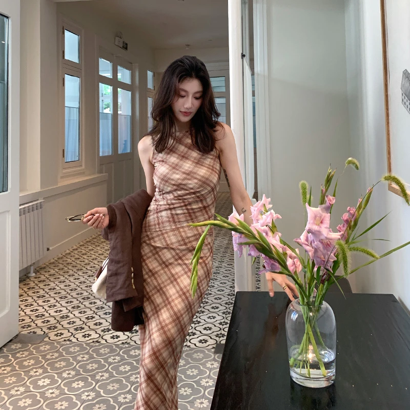 【ALONE SAVOR】龍喜儿 秩叙 无袖连衣裙收腰长裙T604