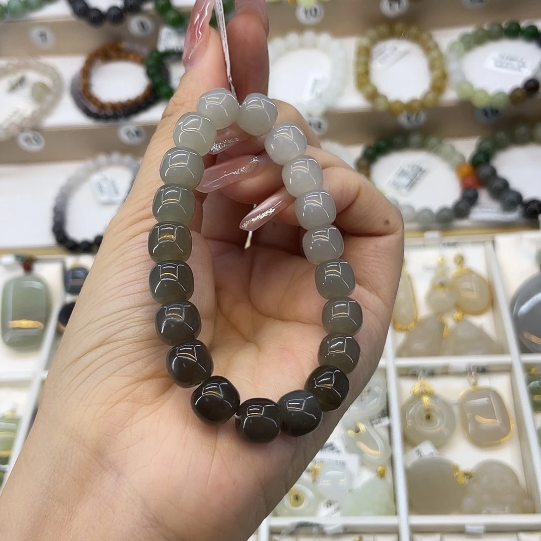 和田玉未镶嵌手串