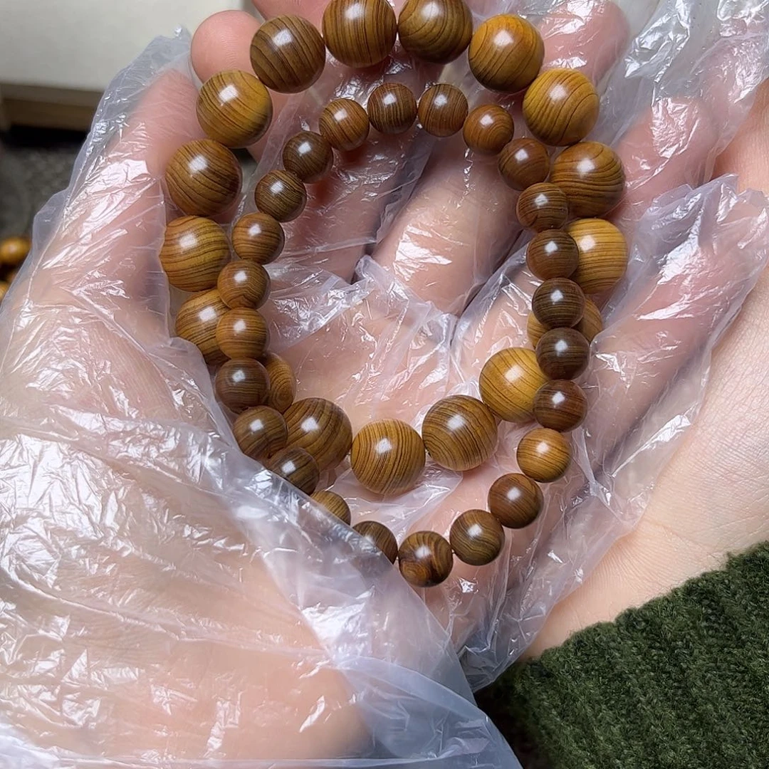 无***谓无事牌柏木（崖柏）