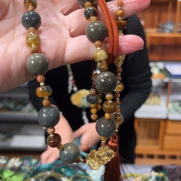 未镶嵌岫玉毛衣链