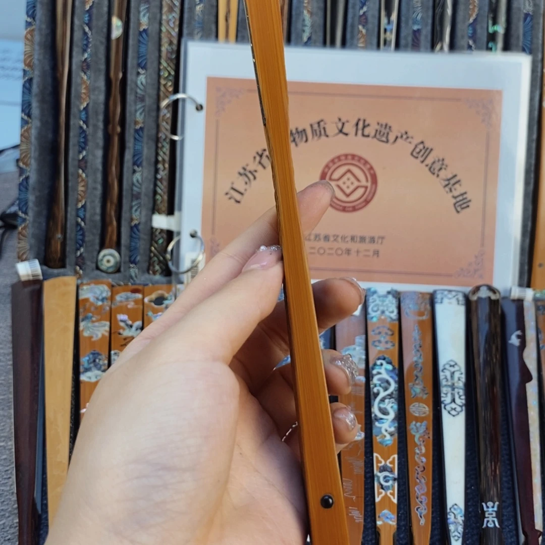 扇子纯手工制作工艺