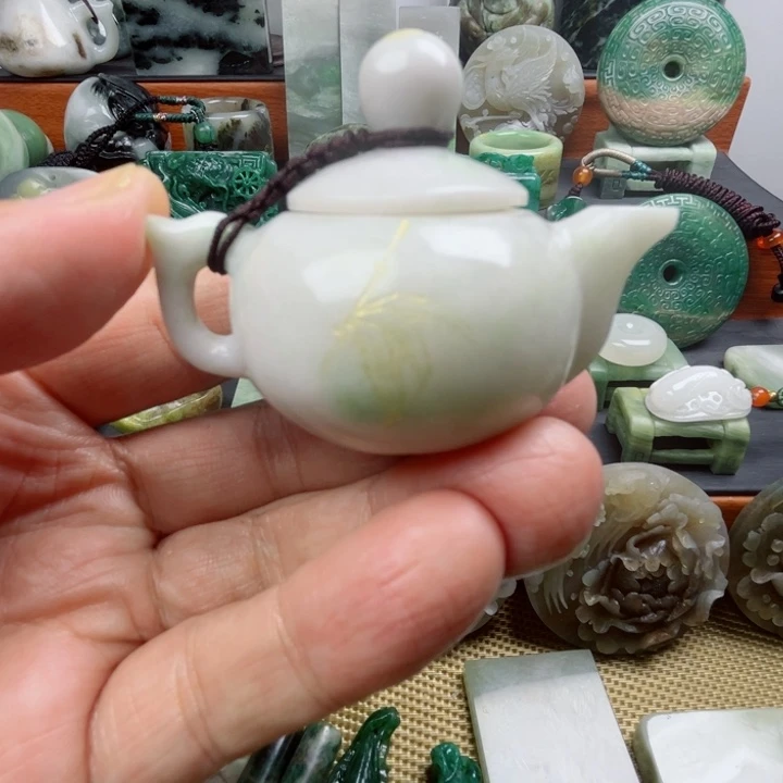 独山玉未镶嵌珠宝半成品