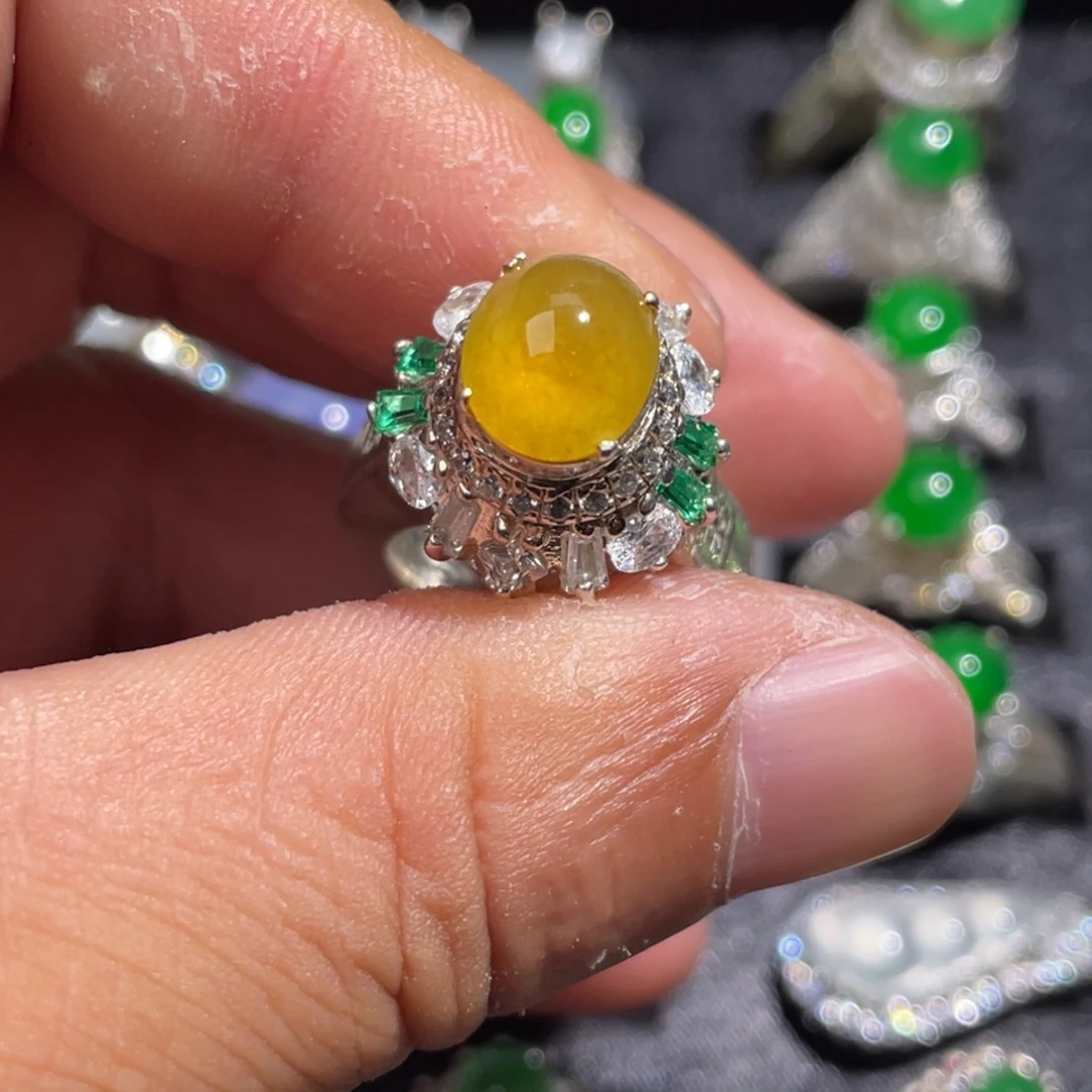 翡翠裸石冰黄翡蛋面铜托