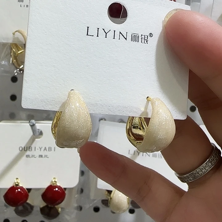 锆石纯铜合金白耳扣