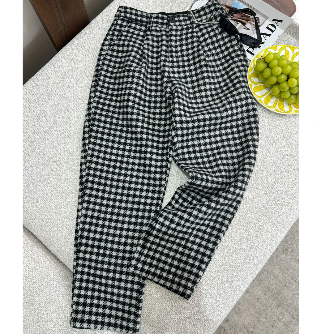 十三行紫木衫-冬季福秒休闲格子直筒裤#79598