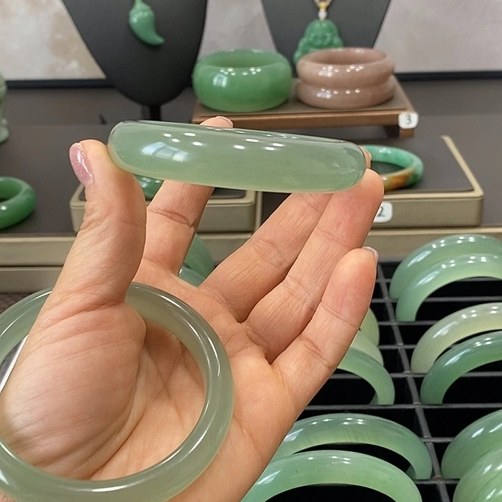 东陵石未镶嵌项链C*?