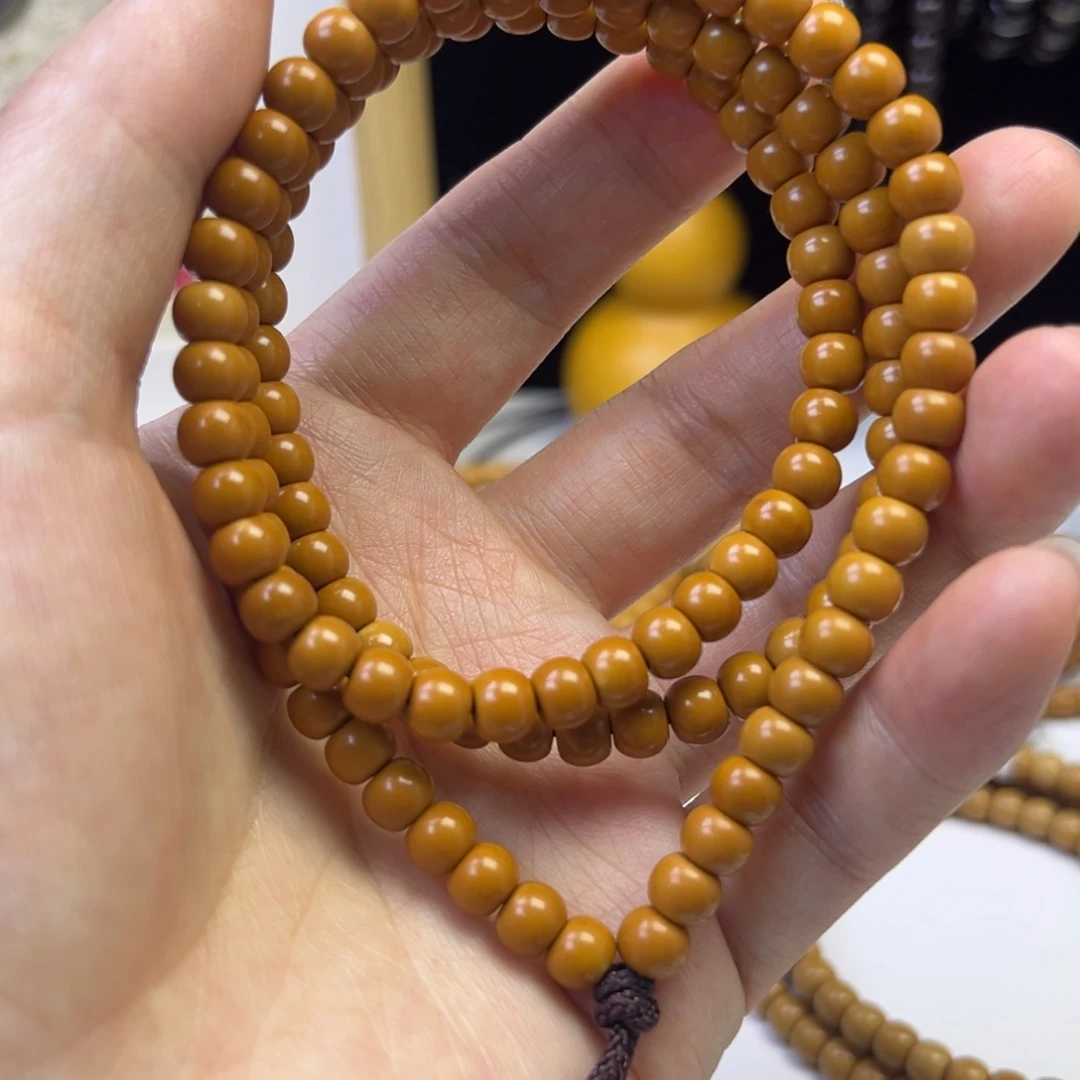 橄榄核手串临****哥核尖0.6老型108