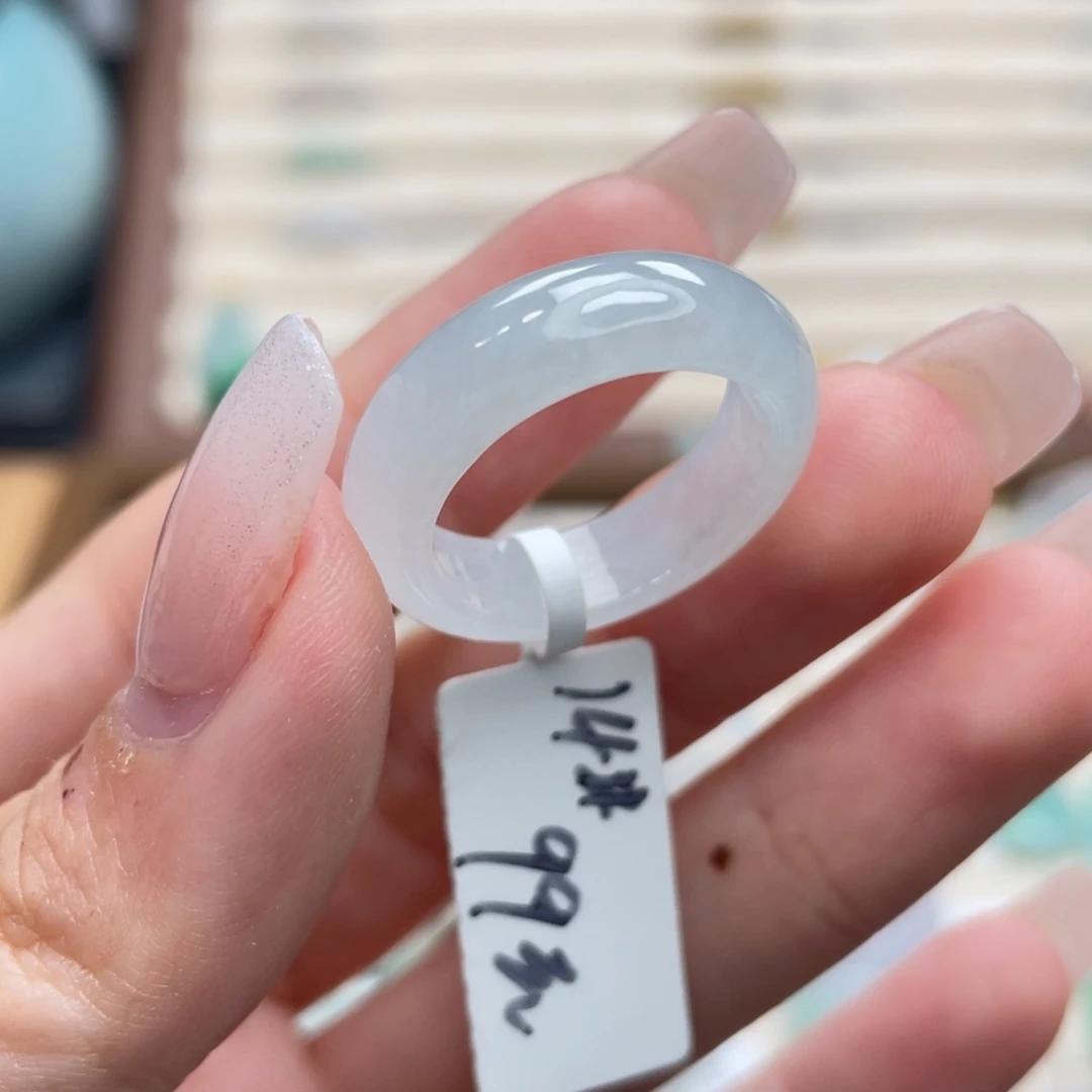 翡翠未镶嵌戒圈a26港圈14白月光