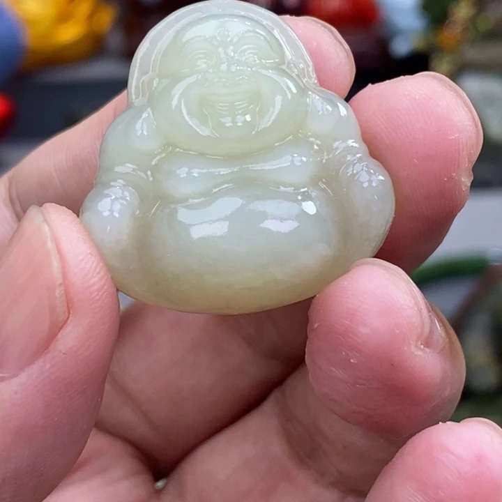 和田玉未镶嵌车挂