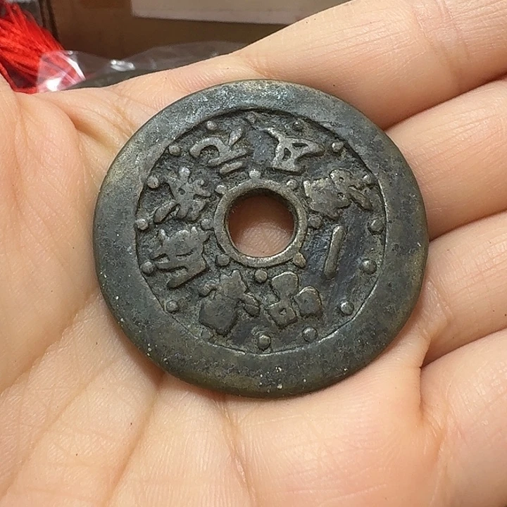 豌***颠铜现代工艺品花钱