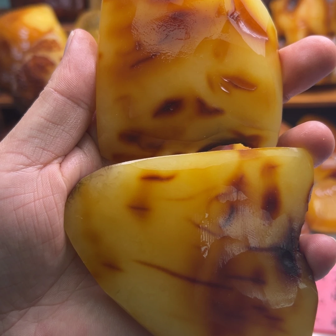 这***般定制琥珀未镶嵌琥珀蜜蜡