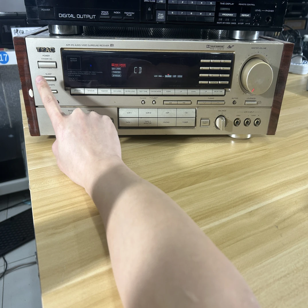 8新  teac次旗舰av功放，21g二手不包邮