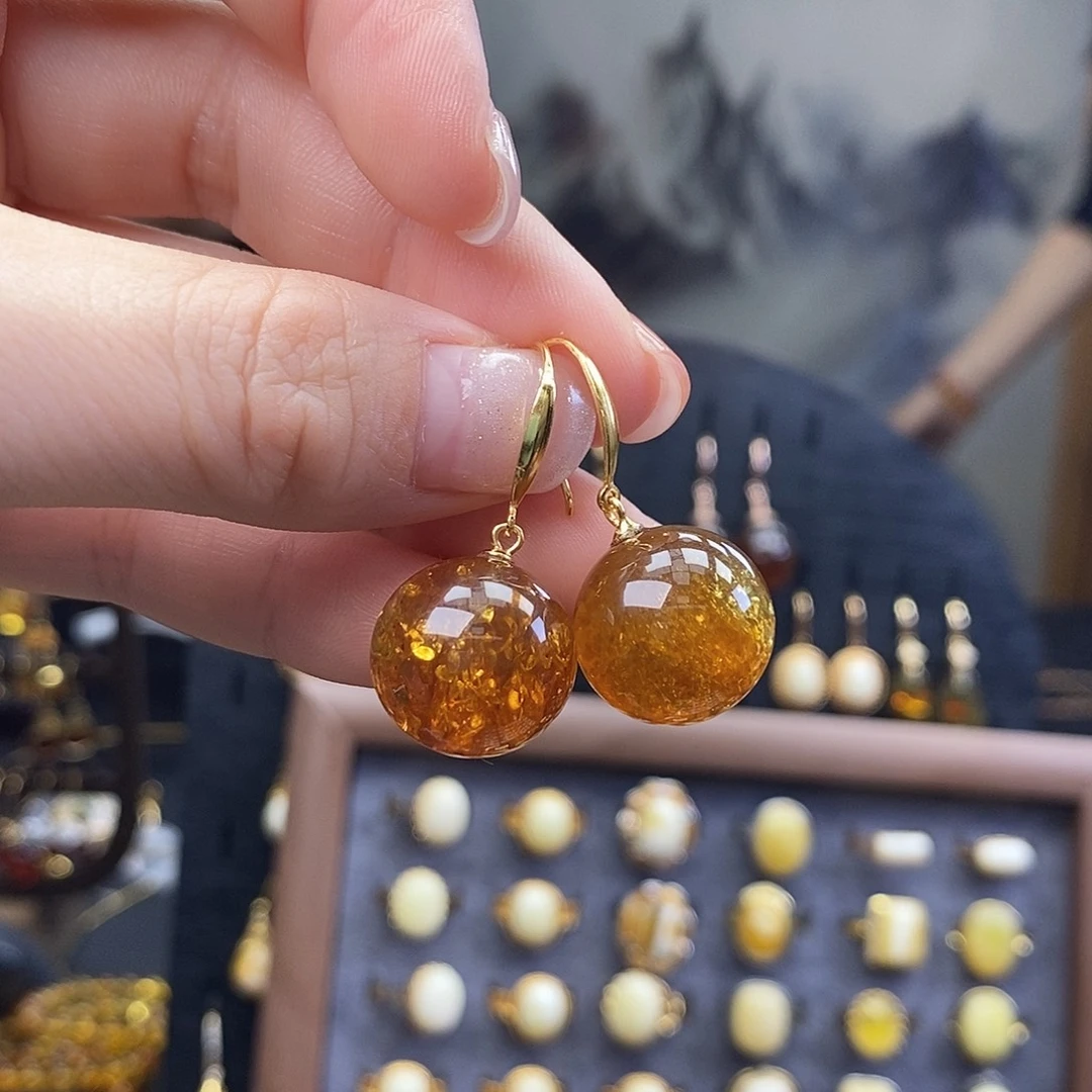 琥珀未镶嵌裸石成品