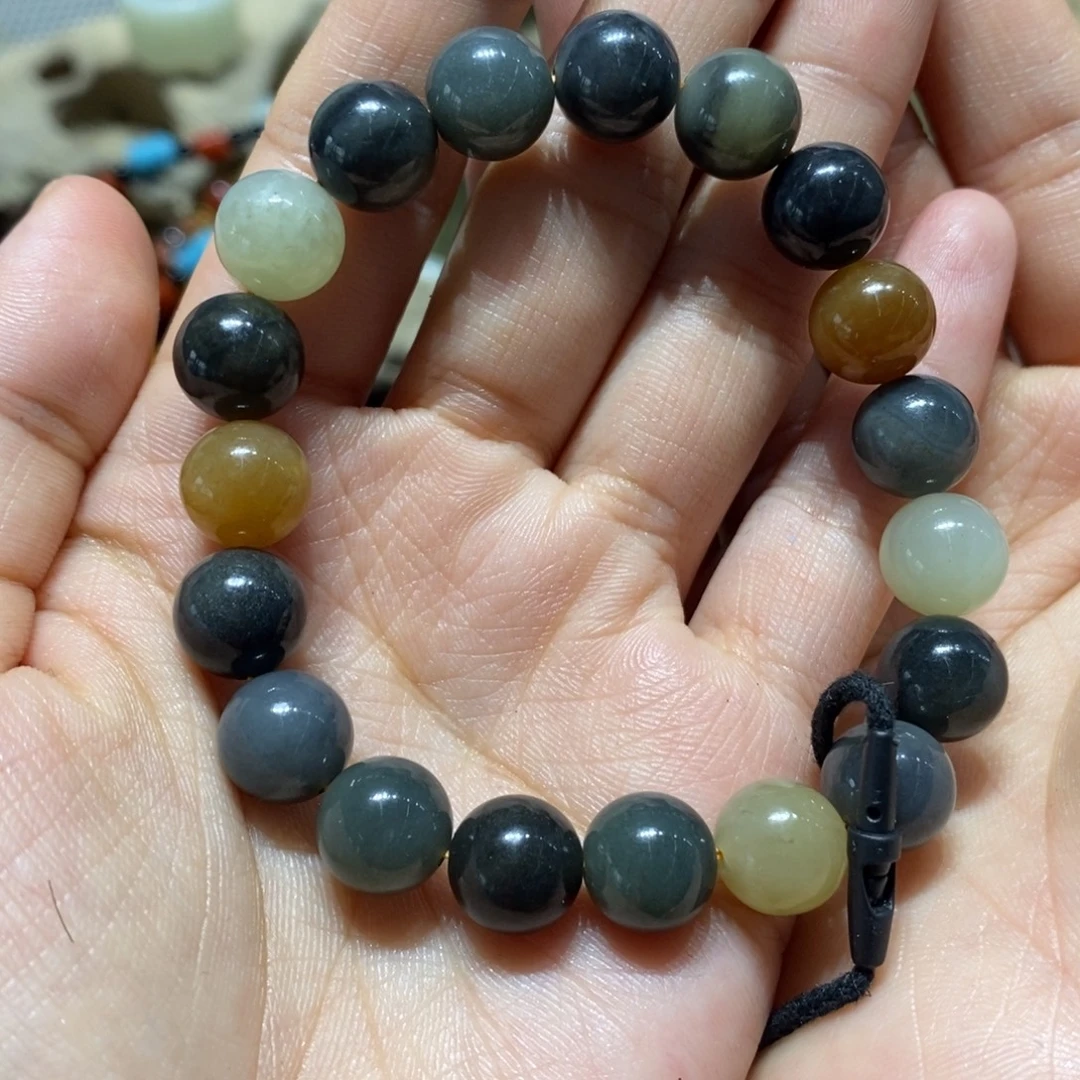 和田玉未镶嵌手串楼兰三色