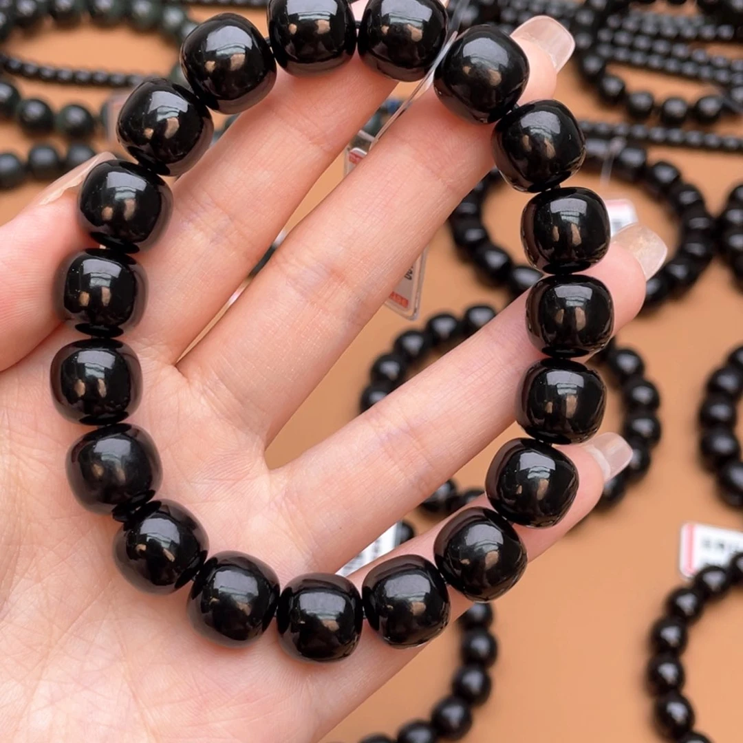 手串未镶嵌和田玉（青玉）杜*?