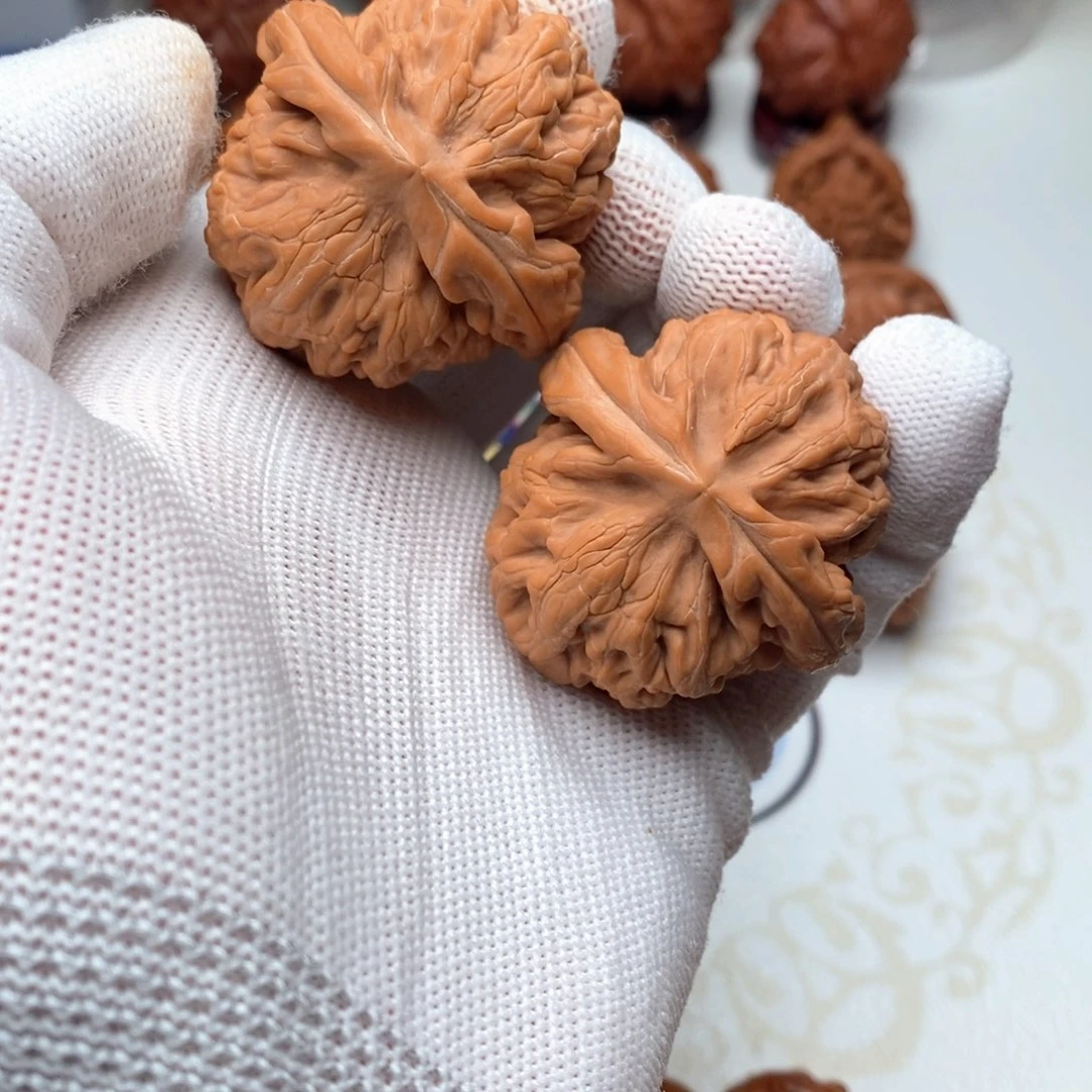 把件桃核43货头红锦鲤