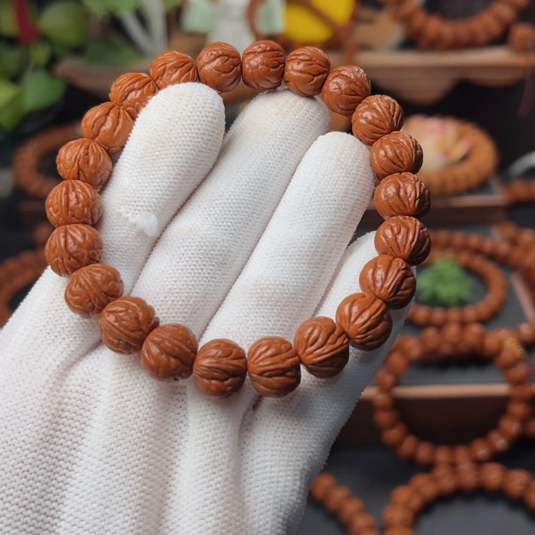 吊坠桃核1.3玉龙脊手串