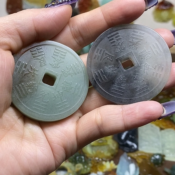 蛇纹石玉吊坠未镶嵌無*