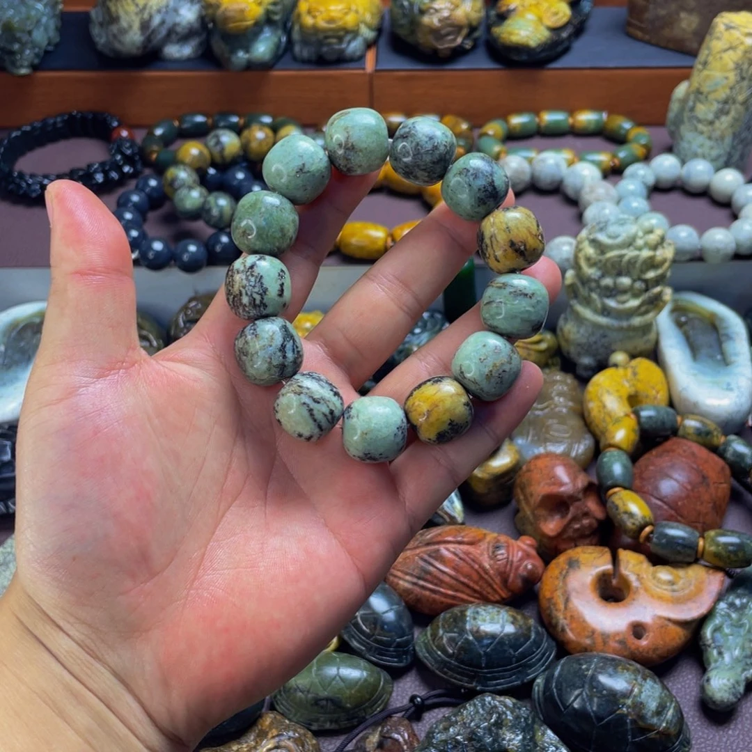 【闪购商品】未镶嵌岫岩河磨玉（透闪石质玉）挂件