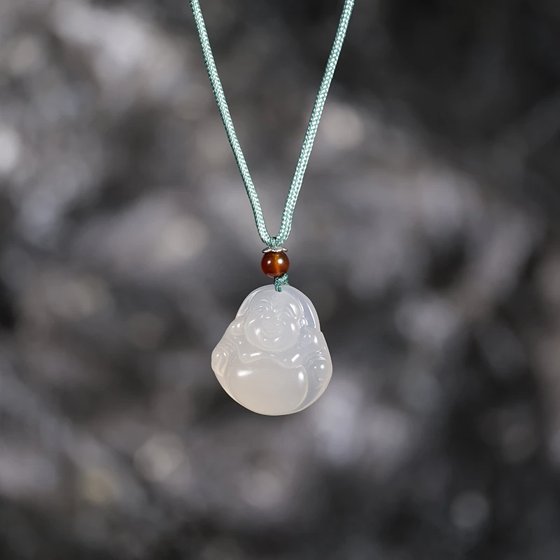 【贤哥珠宝】玉髓佛公吊坠百搭简约时尚女士气质款AWH5014