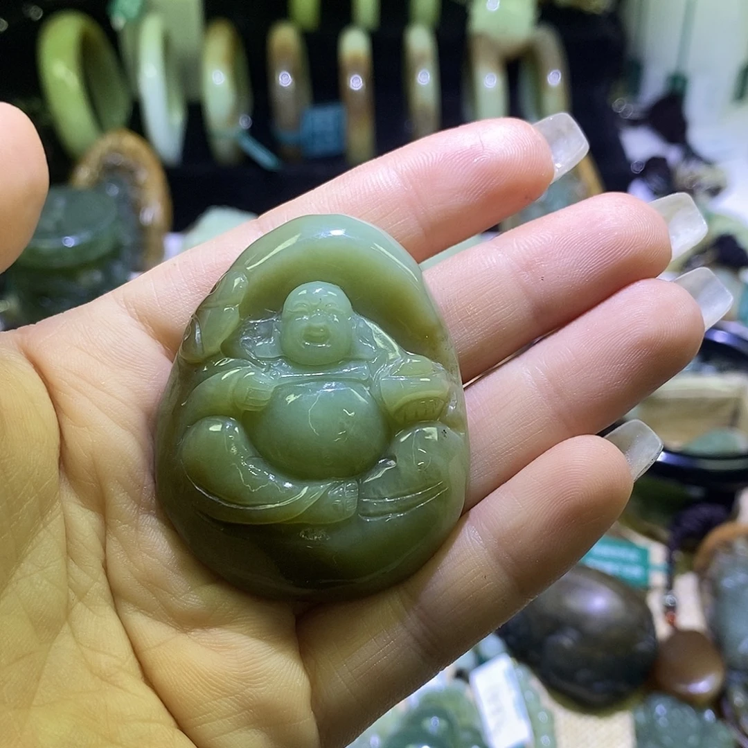 颈饰未镶嵌和田玉