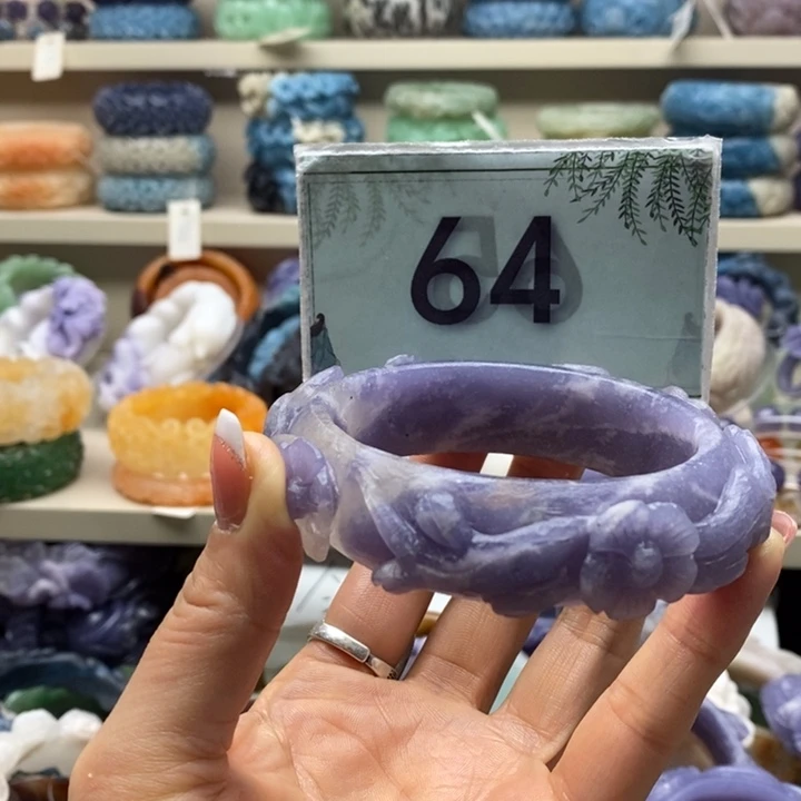 未镶嵌手镯石英岩玉