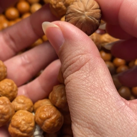 【闪购商品】猴头核桃手串自***࿐产品