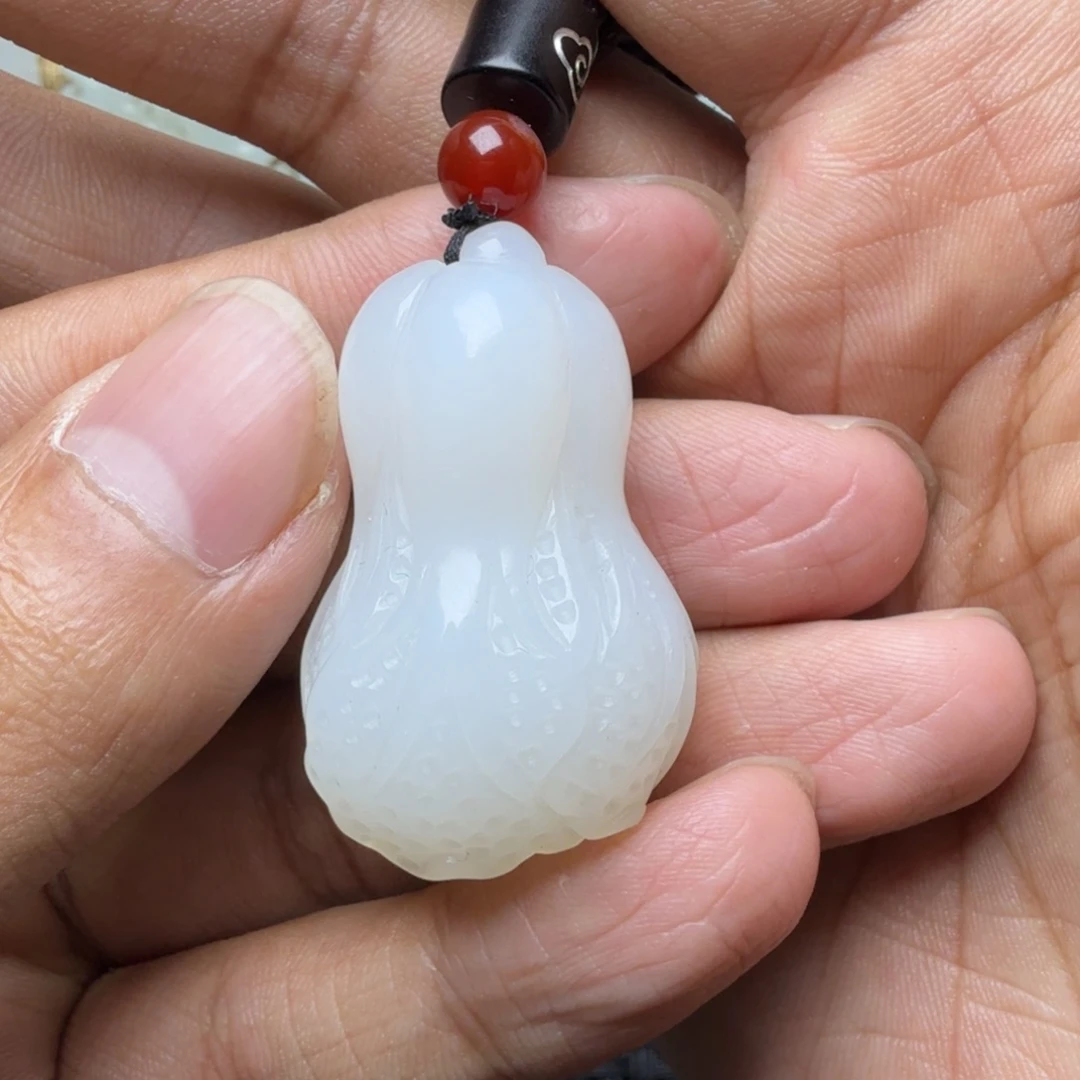 未镶嵌和田玉挂件