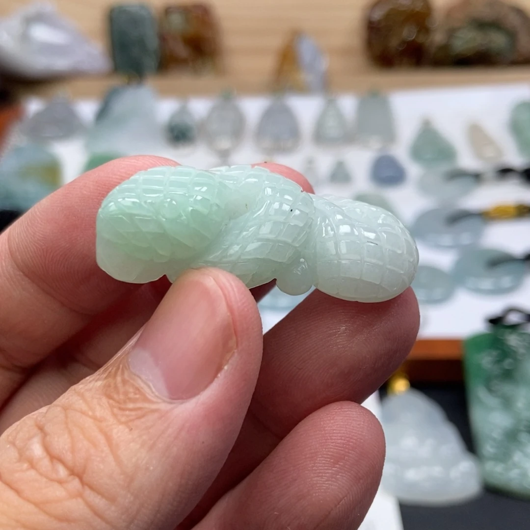翡翠未镶嵌颈饰翡翠蛇 天然缅甸A货翡翠