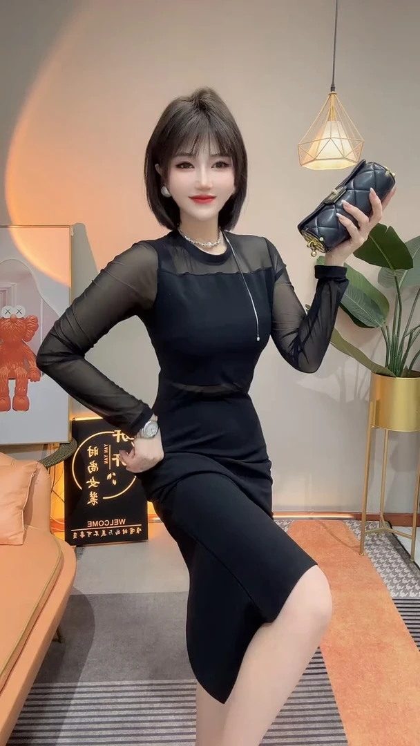 新款LS同款透视蕾丝连衣裙气质显瘦时尚百搭性感修身内搭外穿长群