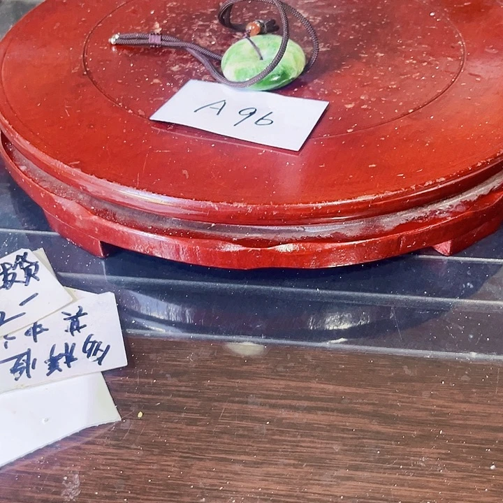 与***缘蛇纹石玉未镶嵌珠宝奇石