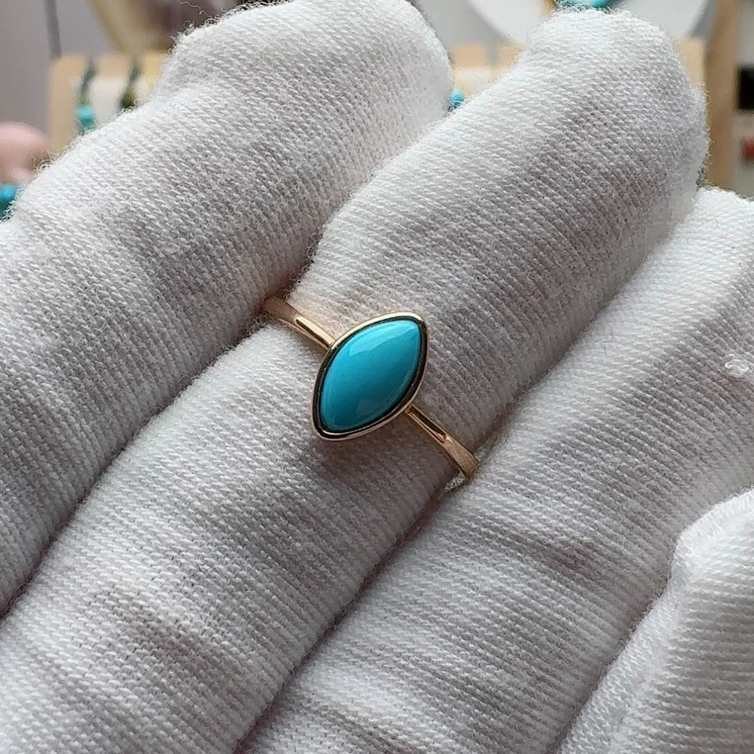 绿松石珠宝奇石18K金镶嵌