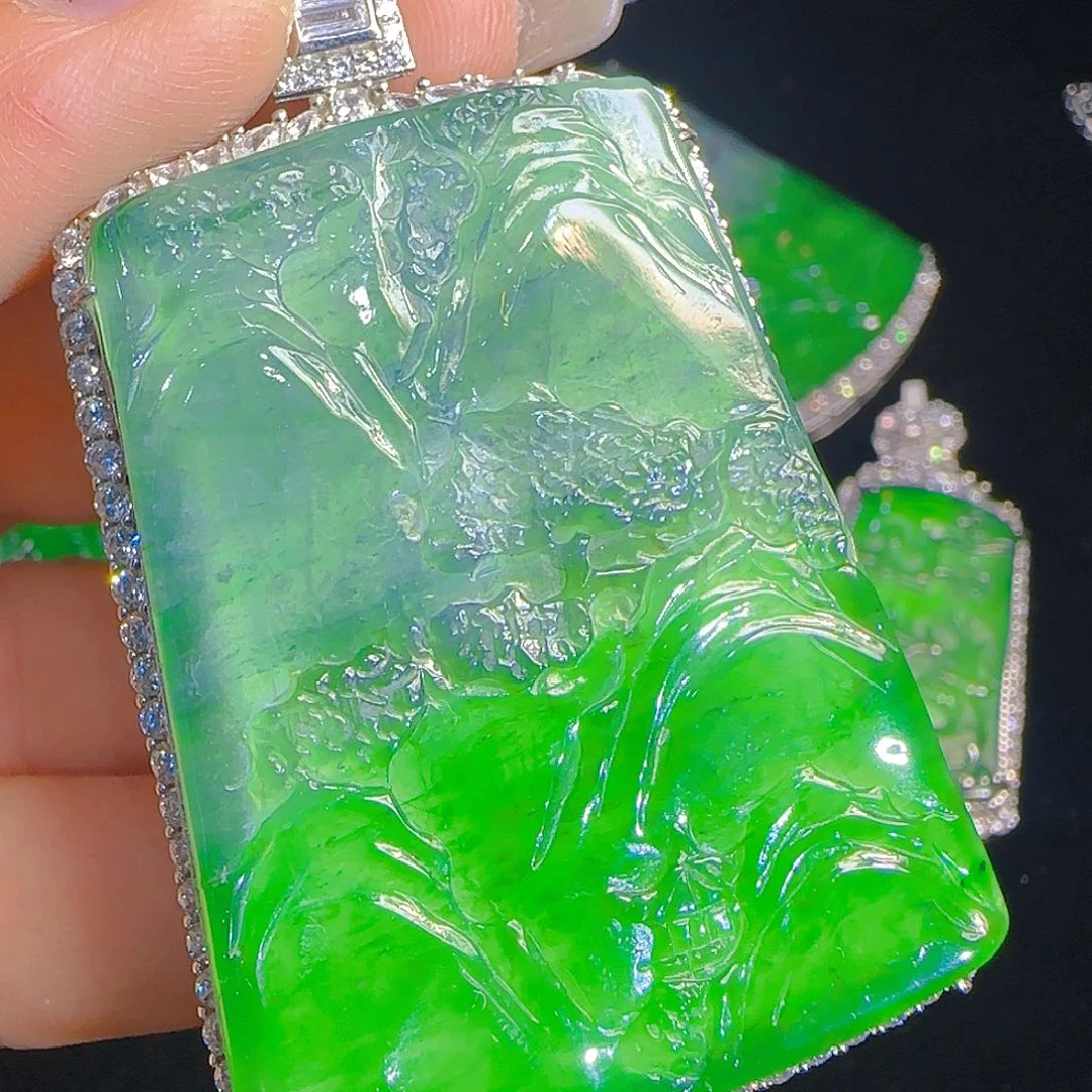 翡翠吊坠(赠链)银S925镶嵌