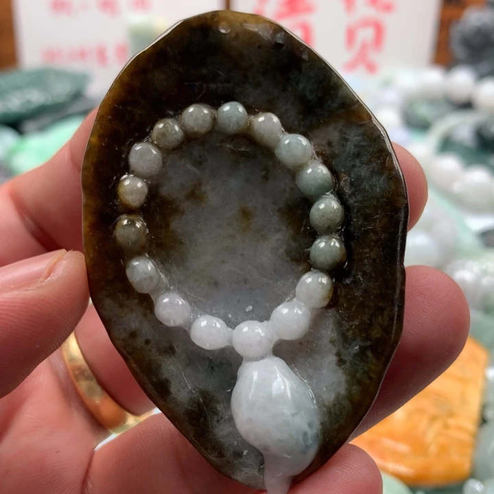 翡翠未镶嵌颈饰保真天然a货翡翠