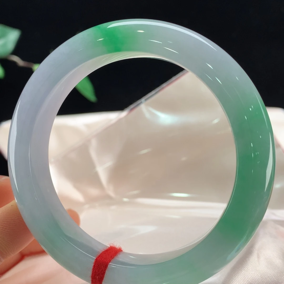 翡翠未镶嵌手镯0478