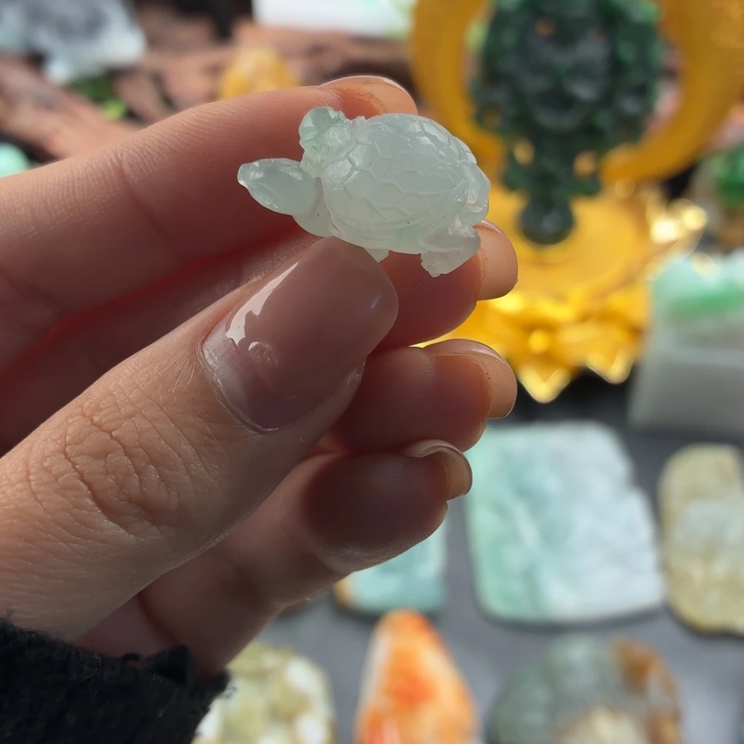 定制翡翠未镶嵌翡翠