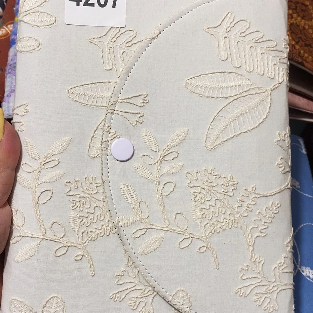 织绣A5三折活页送纸