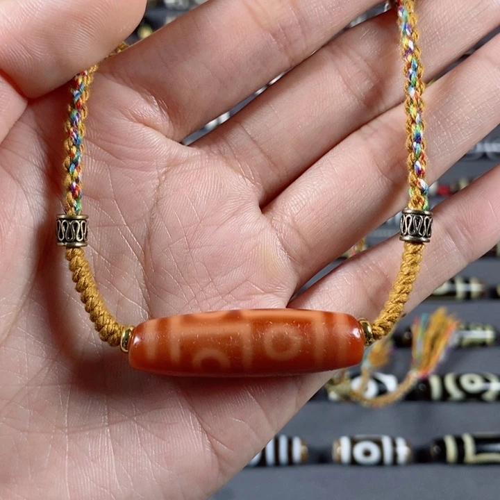 未镶嵌颈饰玛瑙/玉髓（覆膜）