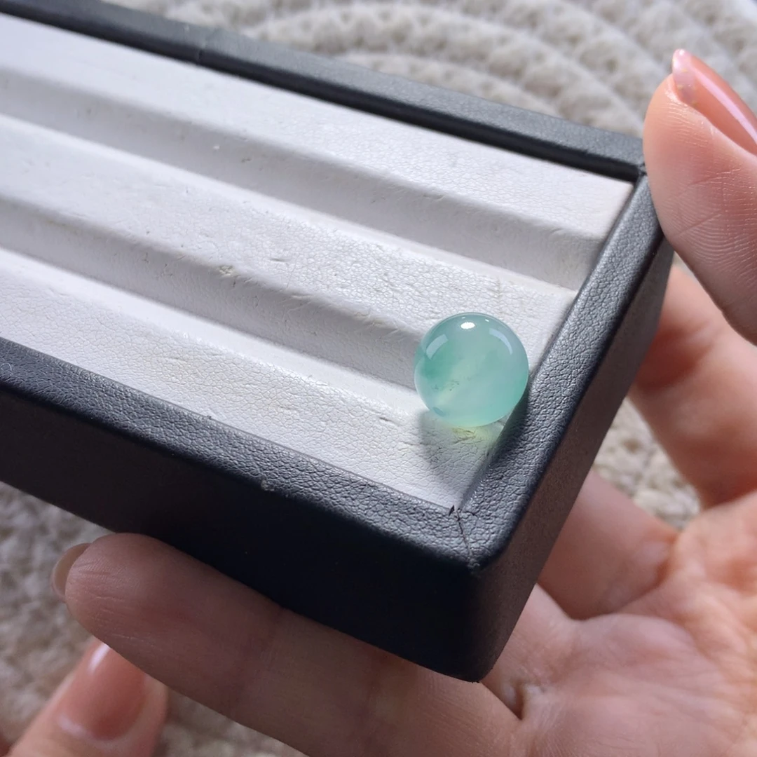 翡翠未镶嵌手串卡11.3孔雀蓝绿