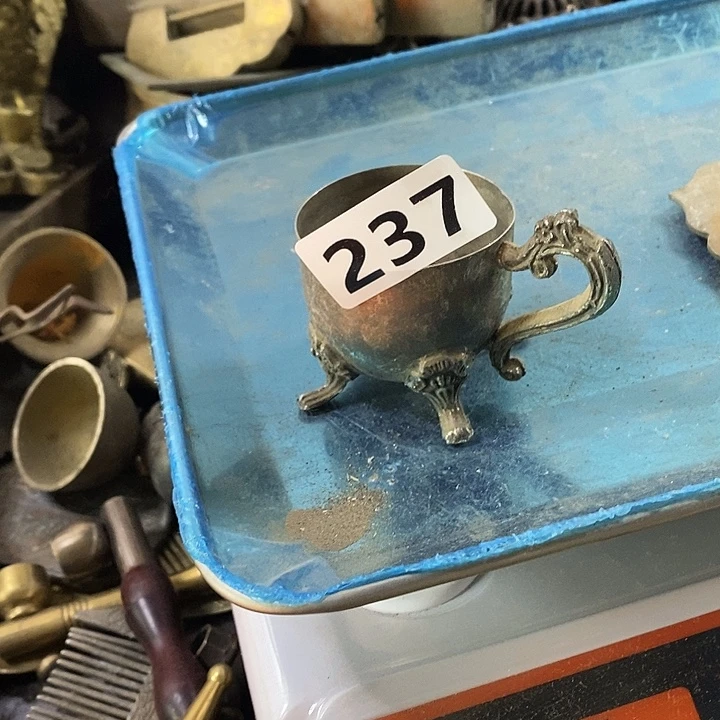 凯***殖闪电购铜摆件工艺品237