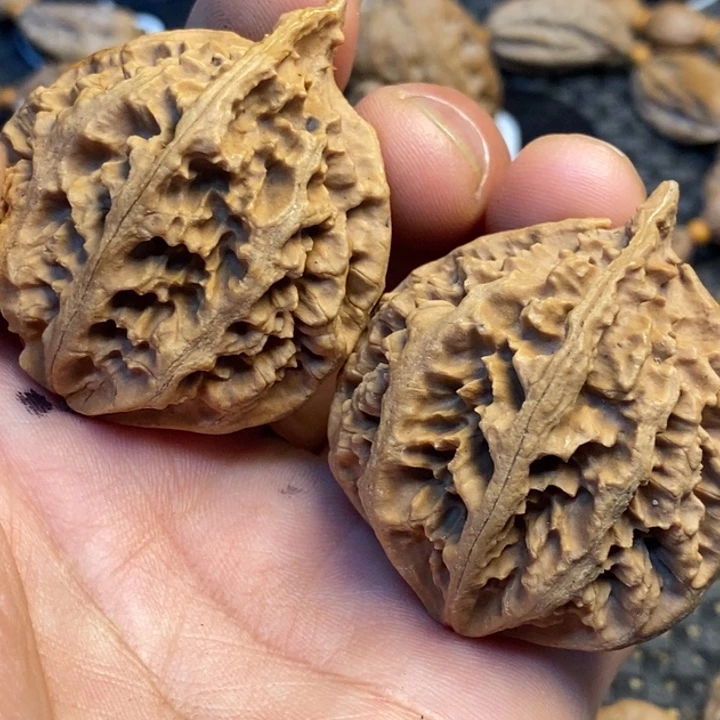 吊坠文玩核桃娜姐77