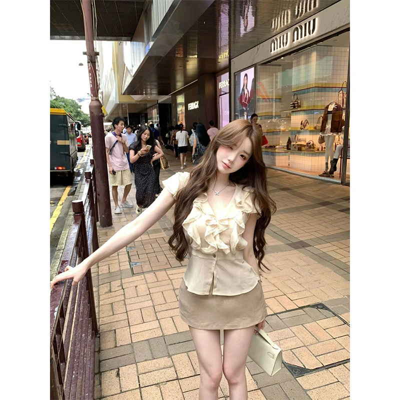 2025夏季新款中古香香温柔蕾丝荷叶边小衫氛围感短袖上衣高腰短裙