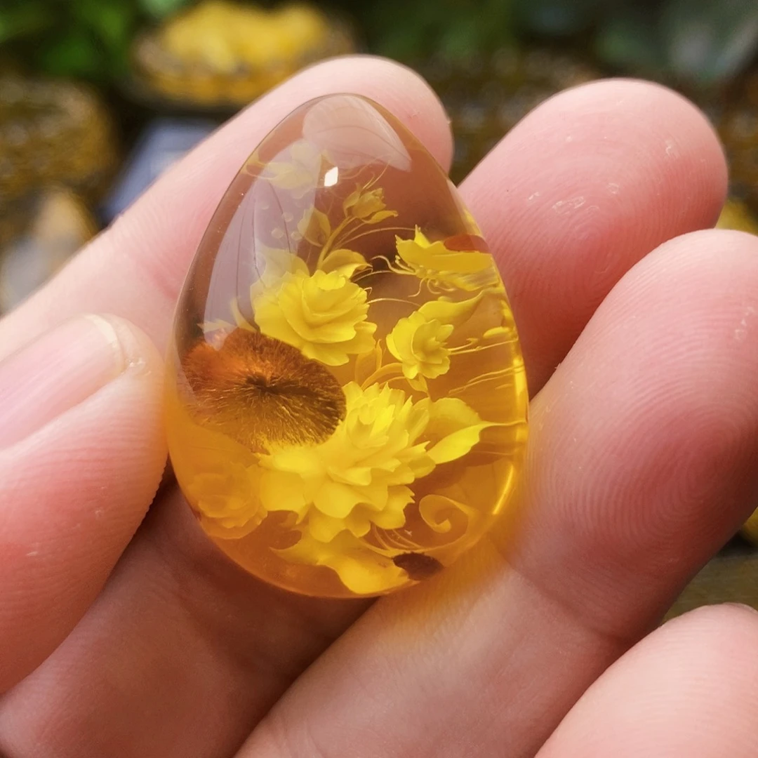 【闪购商品】金珀吊坠(不含链)未镶嵌