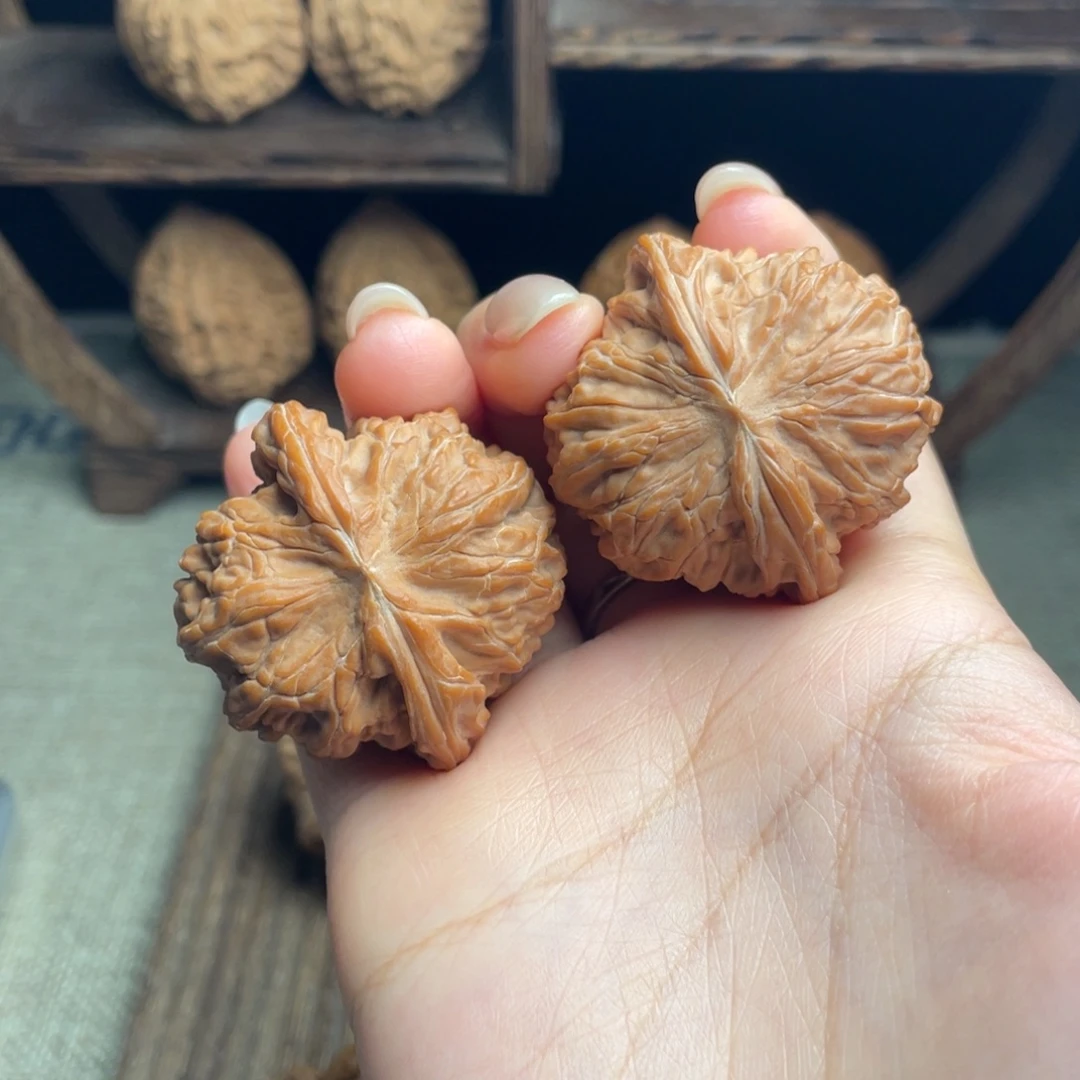 文玩核桃吊坠磨盘41 全品白茬精配毕业红皮克重打手