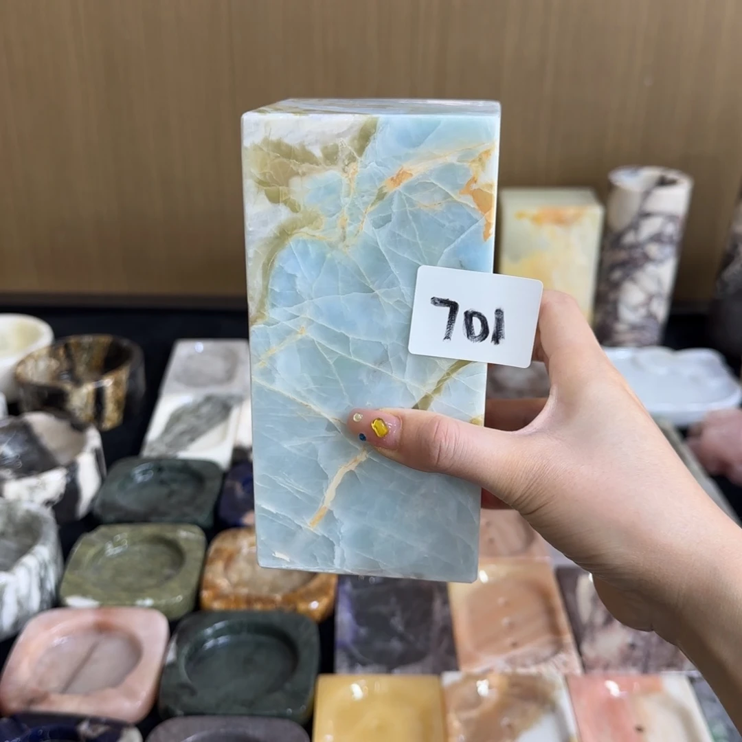 石材是****点马尔代夫蓝氛围灯701