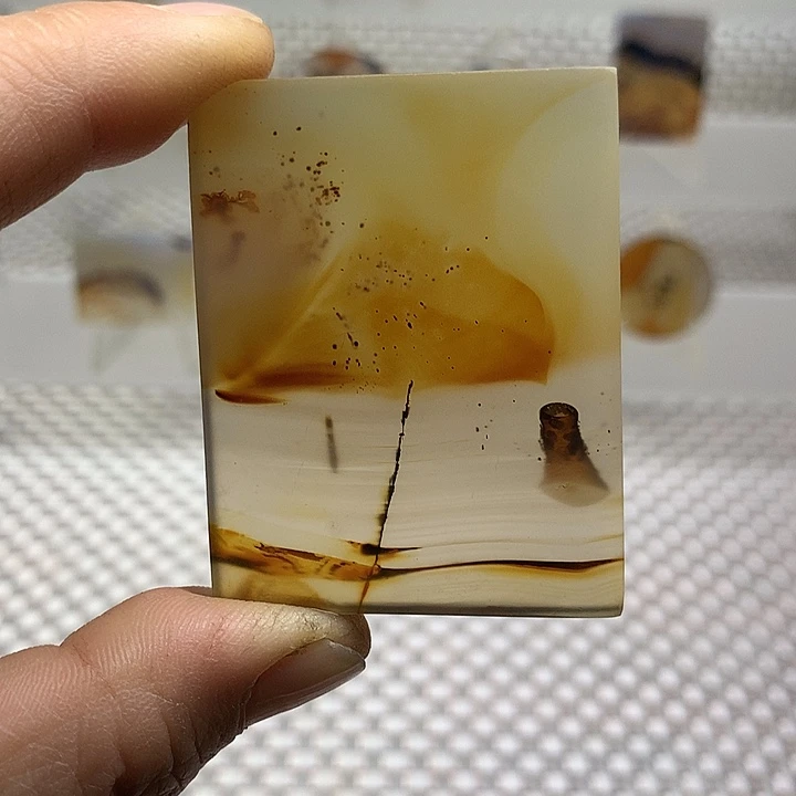 玛瑙/玉髓未镶嵌颈饰